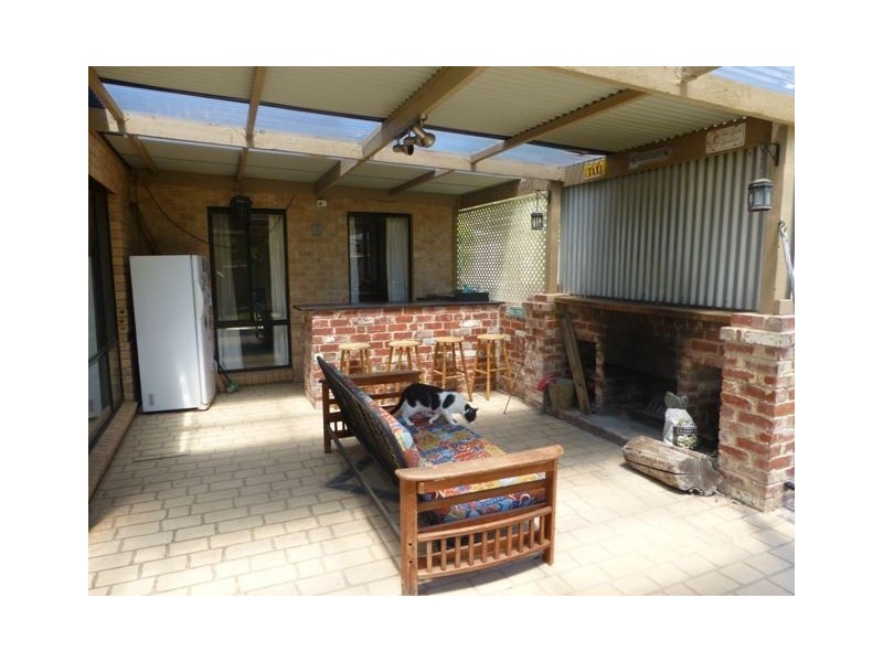 1 Clarendon Avenue, Wodonga VIC 3690