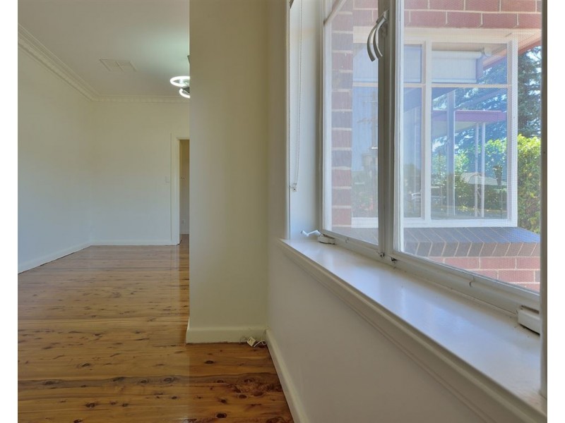 27 Commercial Street, Walla Walla NSW 2659