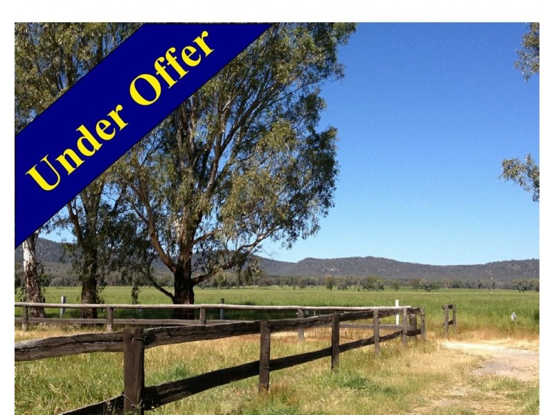 216 Settlers Road, Chiltern VIC 3683