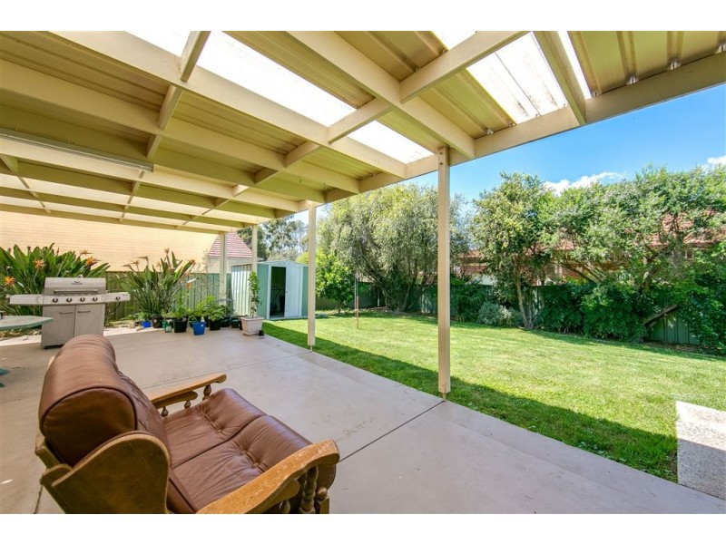 88 Crawshaw Cres, Lavington NSW 2641