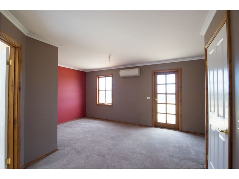 352 Star Lane, Wooragee, Beechworth VIC 3747