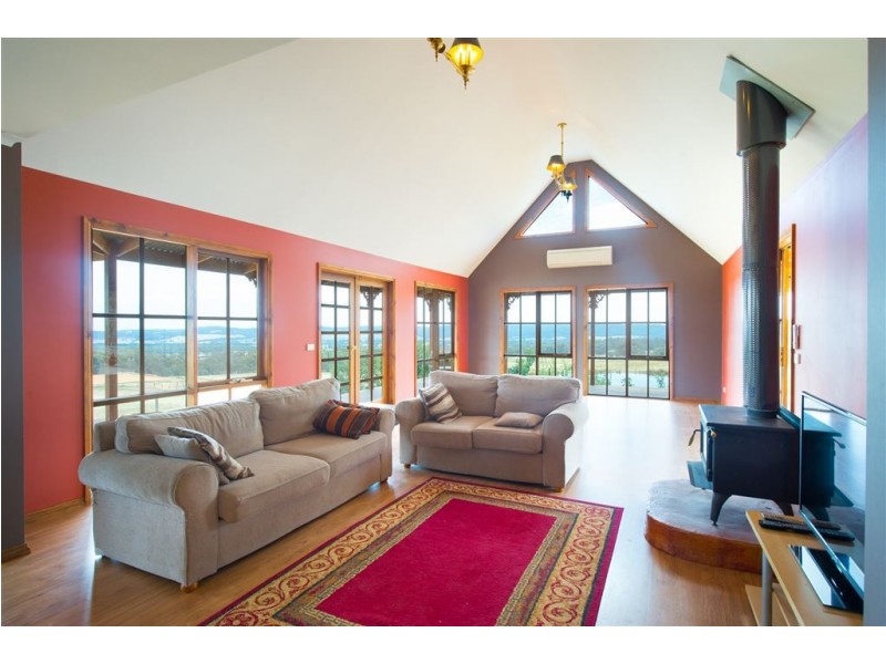 352 Star Lane, Wooragee, Beechworth VIC 3747