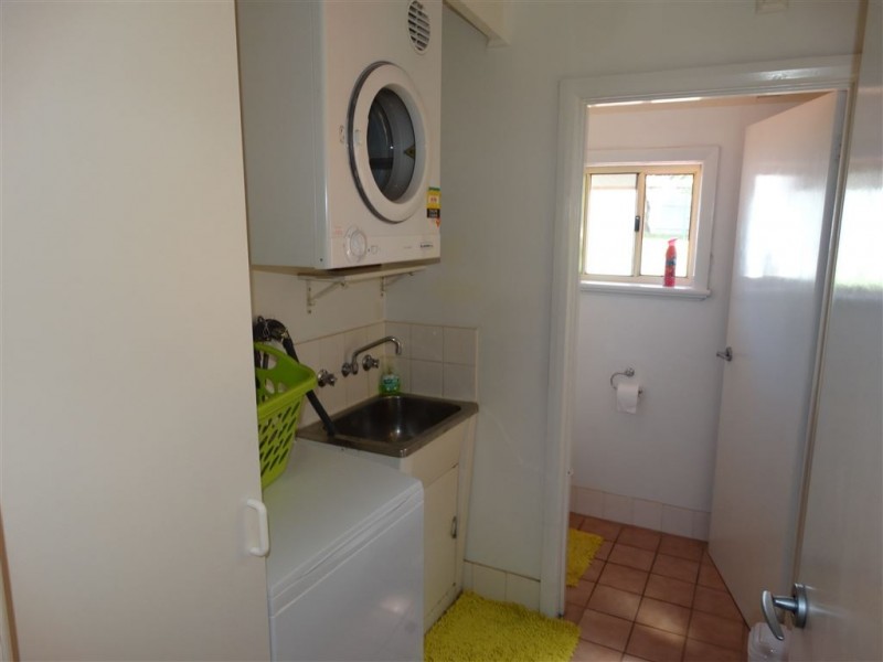 327 Mount Street, Albury NSW 2640