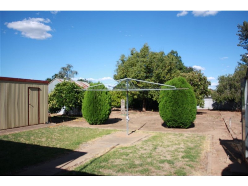 7 Second Avenue, Henty NSW 2658