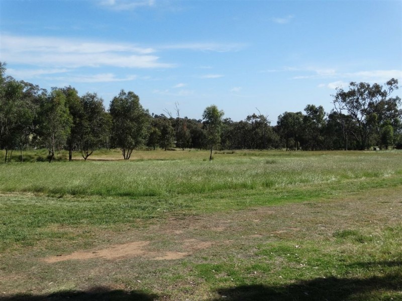 48 Bridle Lane, Table Top NSW 2640