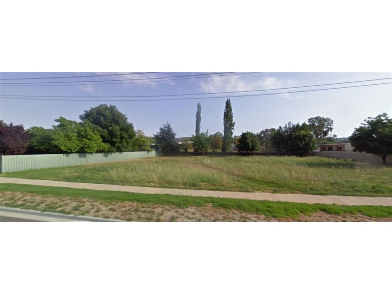 652 Pearsall Street, Lavington NSW 2641