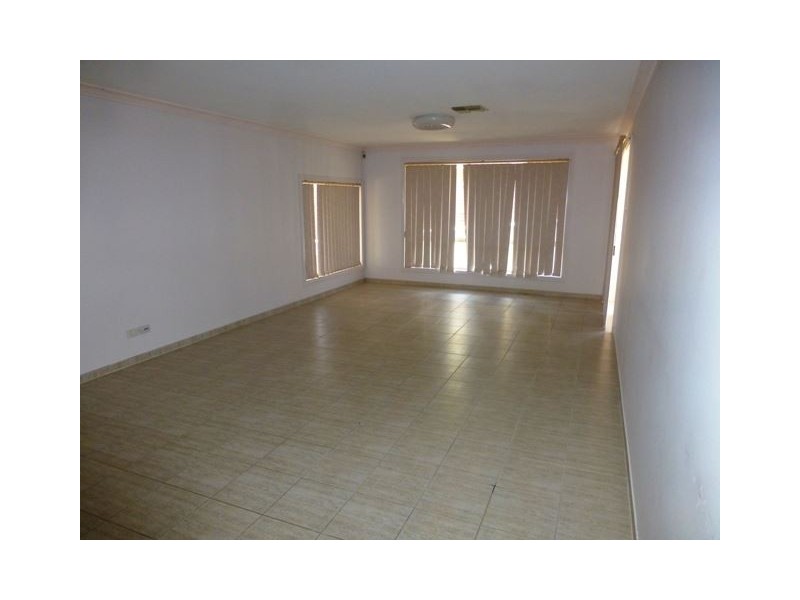 257 Desmond Street, Lavington NSW 2641