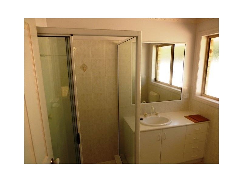 257 Desmond Street, Lavington NSW 2641