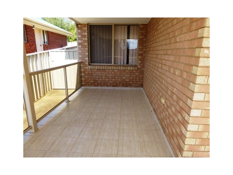 257 Desmond Street, Lavington NSW 2641