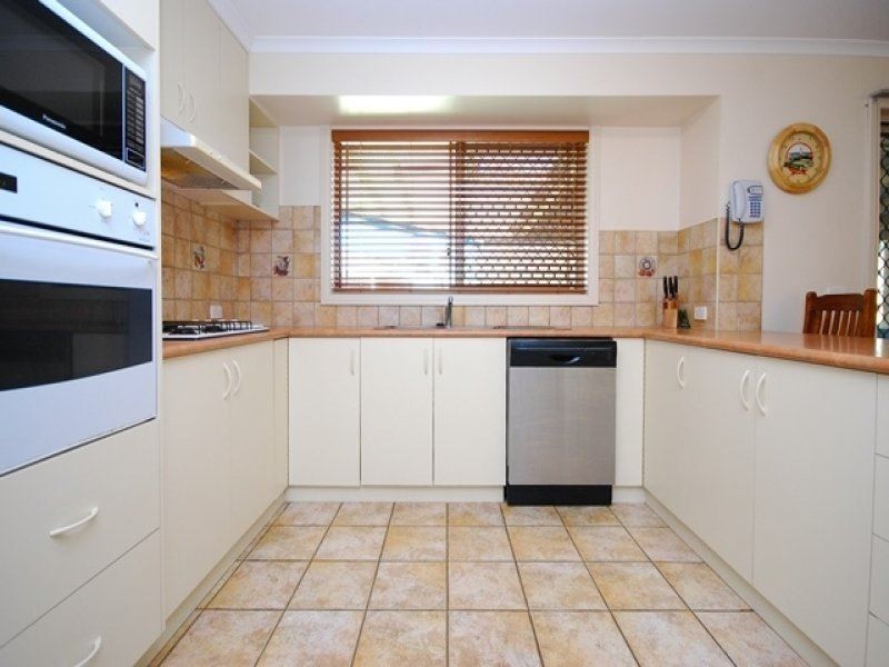 52 Victoria Street, Howlong NSW 2643