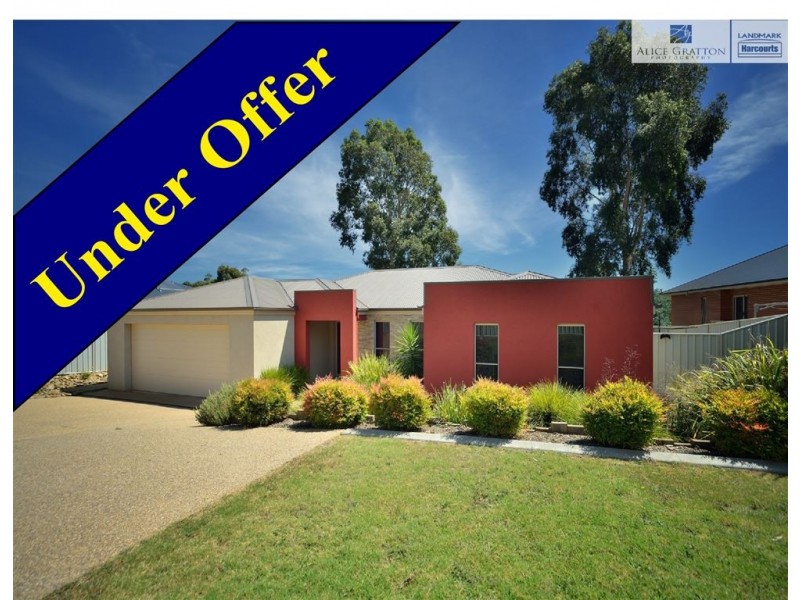 105 Forest Drive, Thurgoona NSW 2640