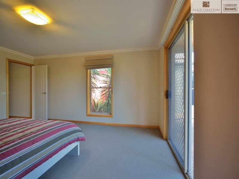 105 Forest Drive, Thurgoona NSW 2640