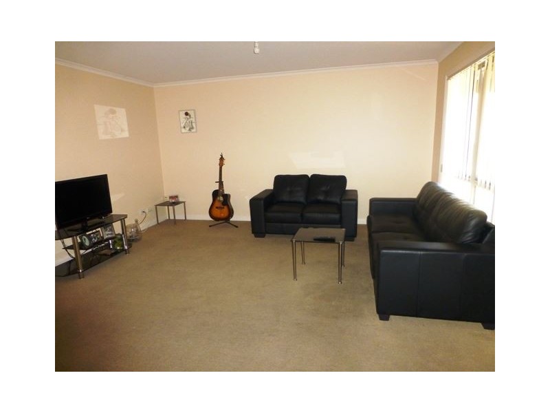 25 Ambrose Crescent, Wodonga VIC 3690