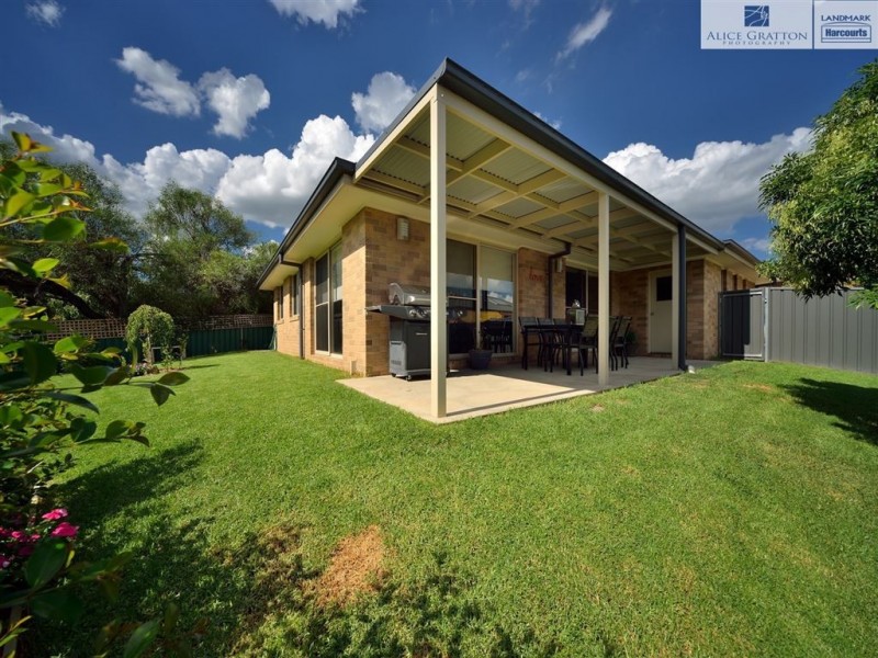 4 Colombera Circ, Wodonga VIC 3690