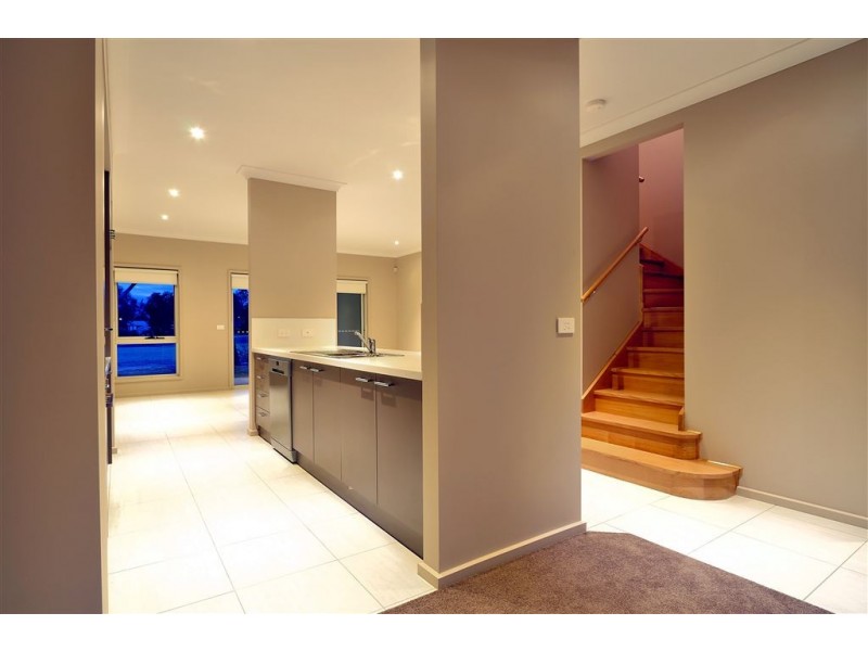 1/1 Evesham Place, Thurgoona NSW 2640