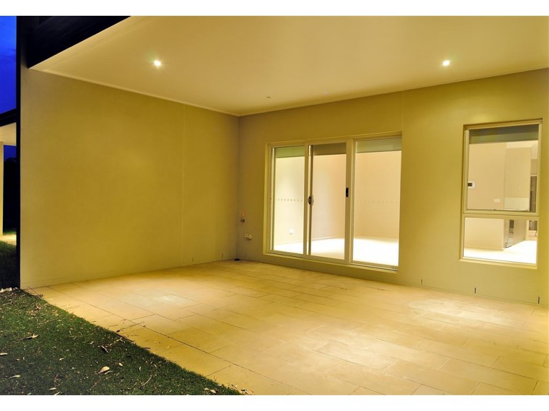 1/1 Evesham Place, Thurgoona NSW 2640