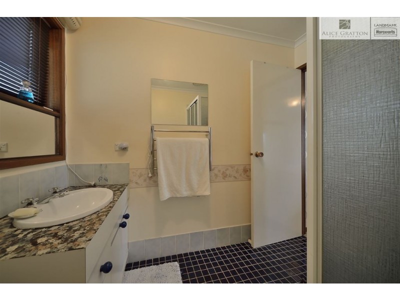 1097 Pemberton Street, West Albury NSW 2640