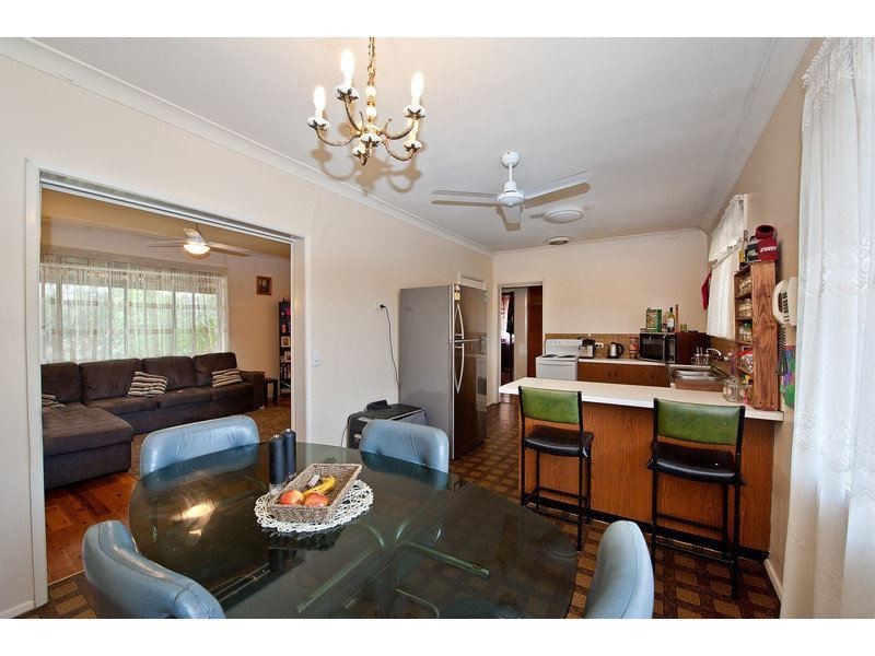523 Kaitlers Road, Lavington NSW 2641