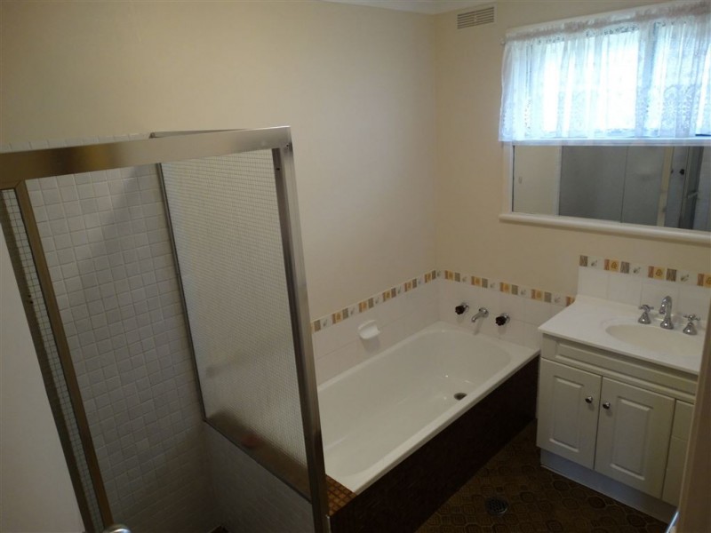 559 Regina Avenue, North Albury NSW 2640