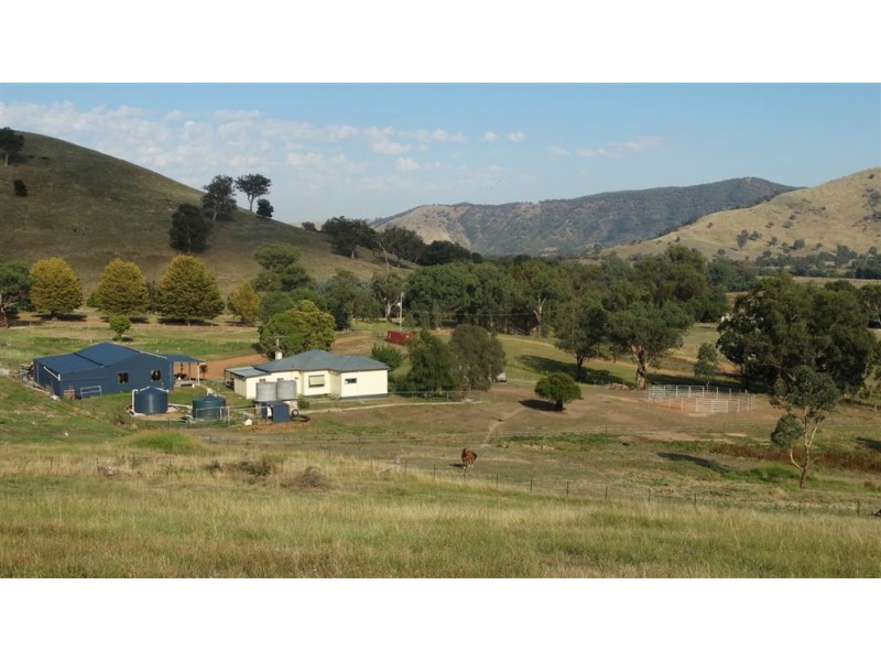 7446 Murray River Road, Mount Alfred VIC 3709