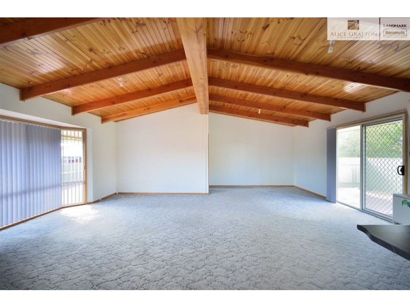 1 Second Street, Henty NSW 2658