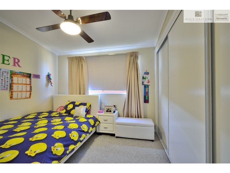 50 Hawkins Street, Howlong NSW 2643