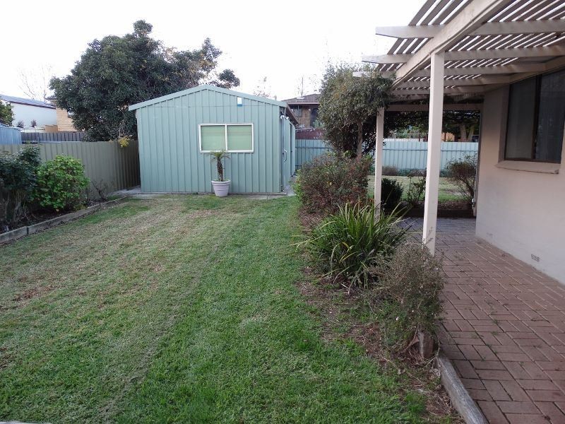 566 Regina Ave, North Albury NSW 2640