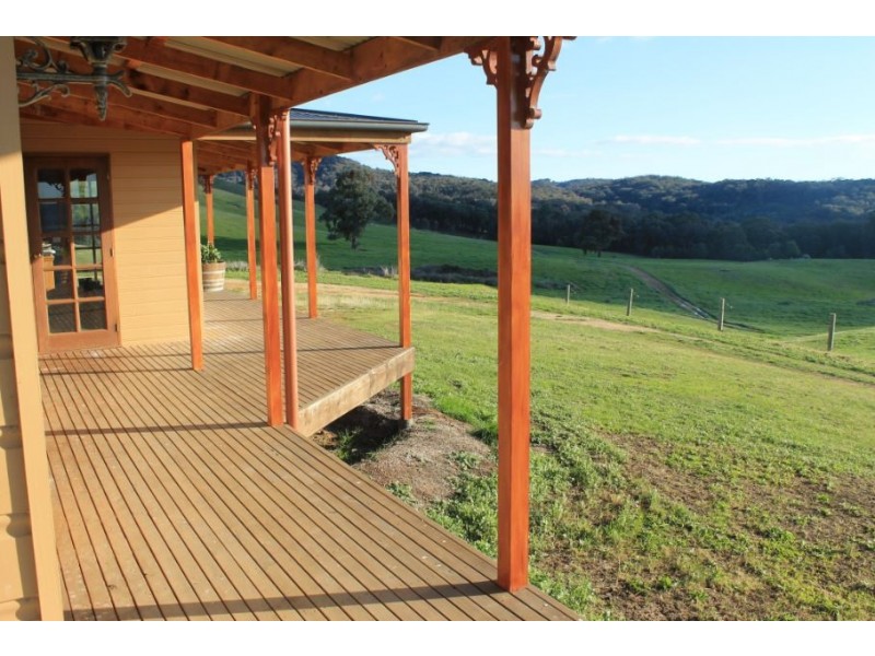 352 Star Lane, Wooragee VIC 3747