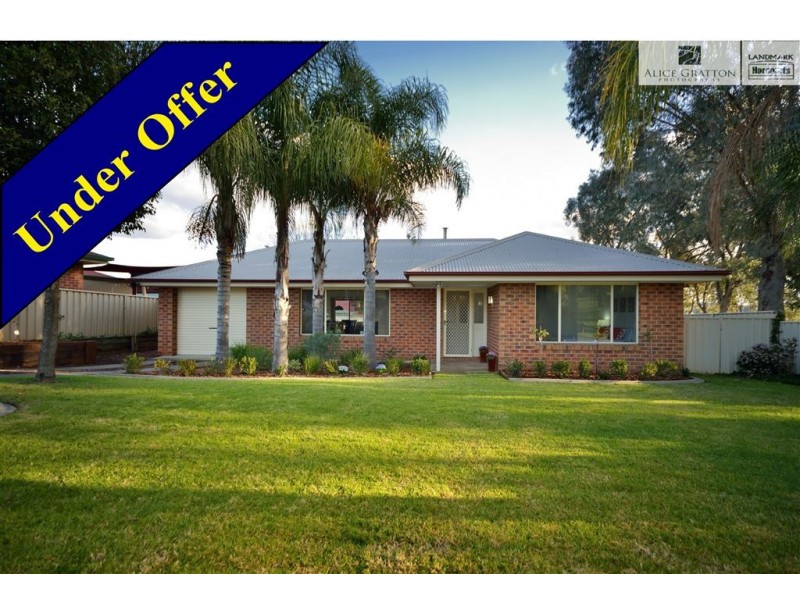 3 Alkira Court, Lavington NSW 2641