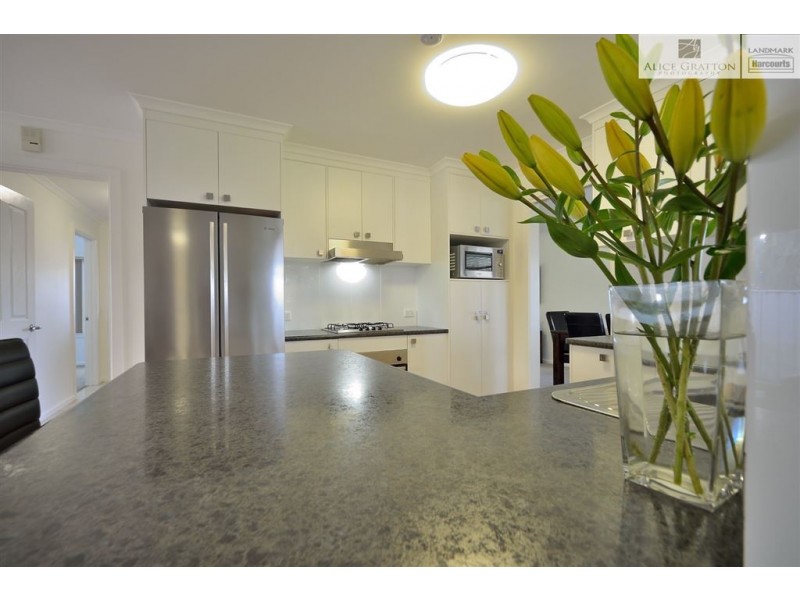 3 Alkira Court, Lavington NSW 2641