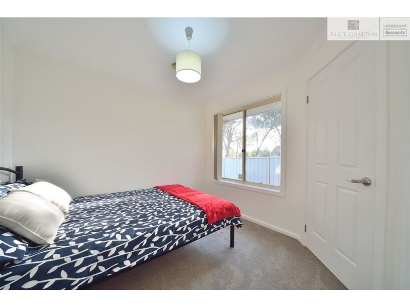 3 Alkira Court, Lavington NSW 2641