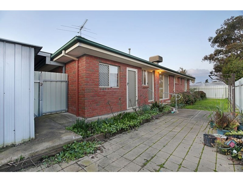 2/241 Wantigong Street, North Albury NSW 2640