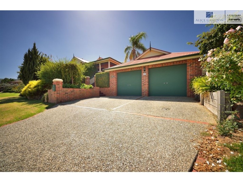 80 Southernview Drive, West Albury NSW 2640