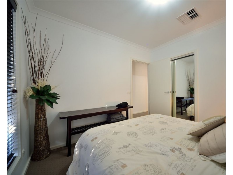 6 Stanger Crt, Wodonga VIC 3690