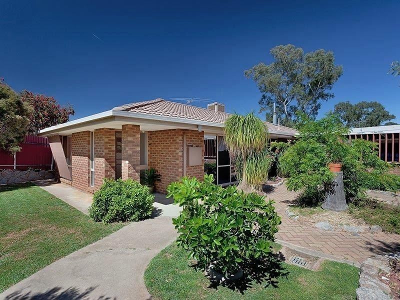 14 Bottlebrush Street, Thurgoona NSW 2640