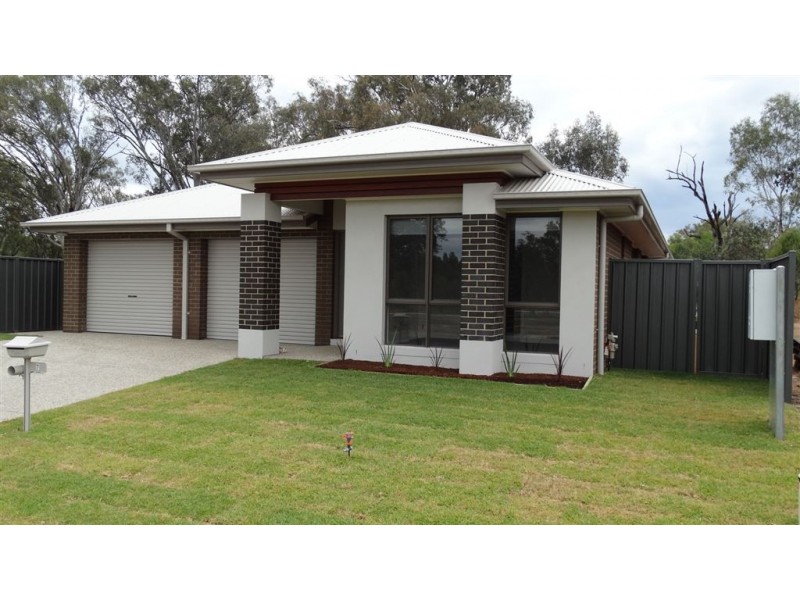 2/7 Weissel Court, Thurgoona NSW 2640