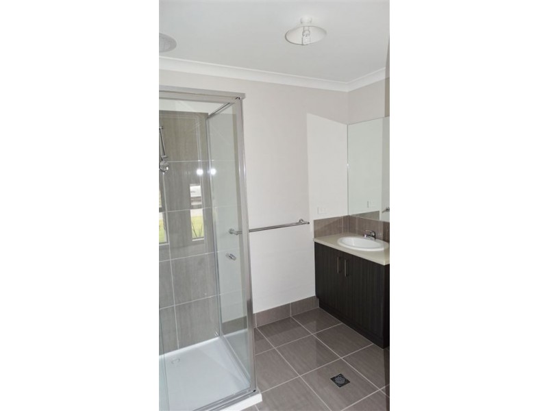2/7 Weissel Court, Thurgoona NSW 2640