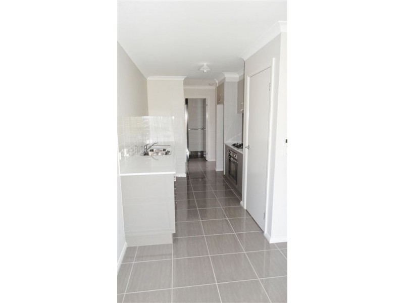 1/7 Weissel Court, Thurgoona NSW 2640