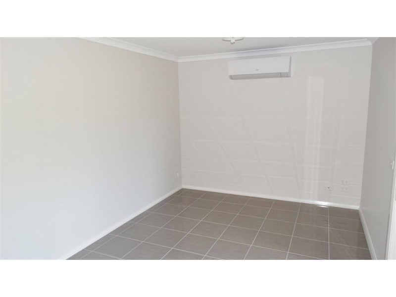 1/7 Weissel Court, Thurgoona NSW 2640