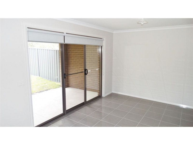 1/7 Weissel Court, Thurgoona NSW 2640