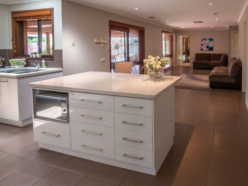 514 Regina Avenue, North Albury NSW 2640