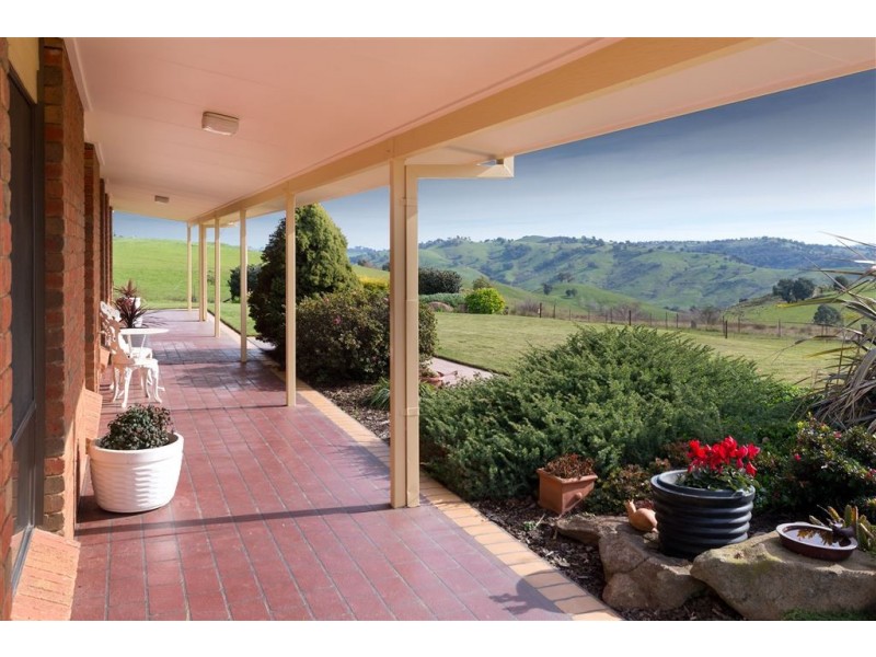 196 Phillips Road, Leneva VIC 3691