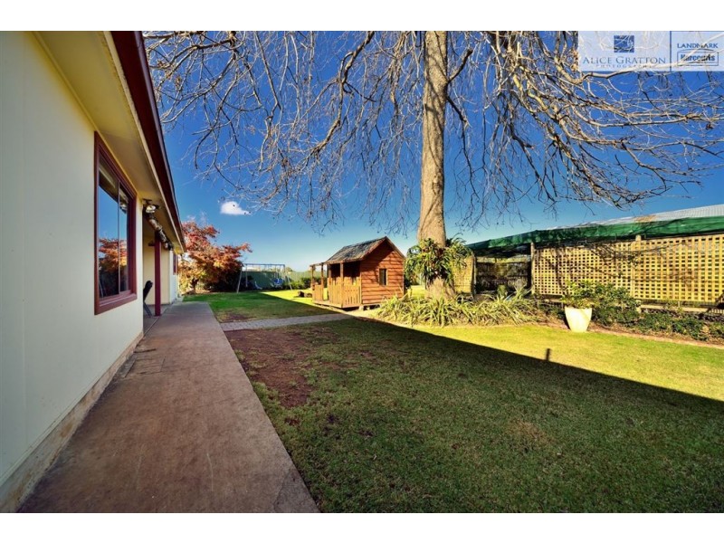 50 Hawkins Street, Howlong NSW 2643
