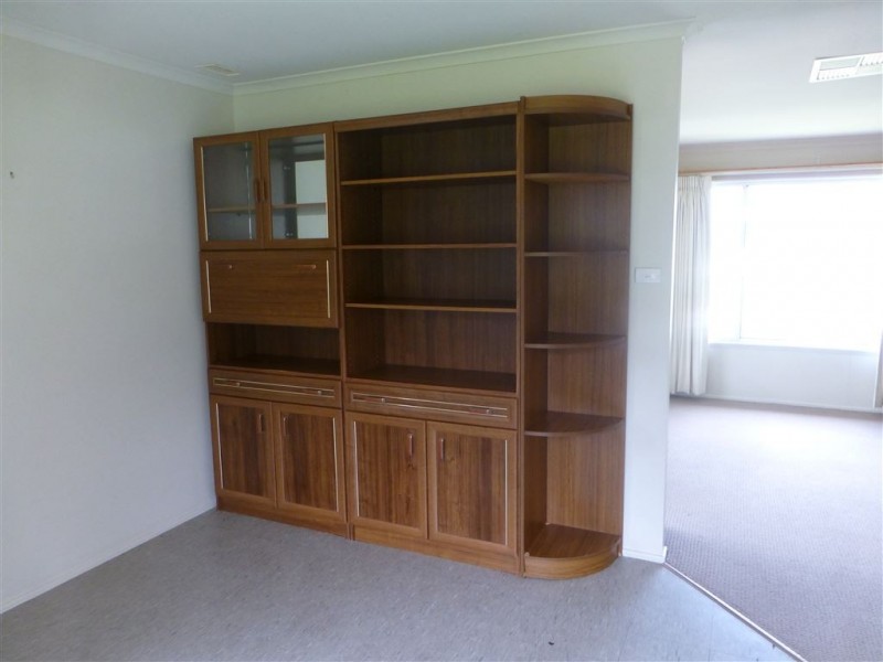 16 Banksia Street, West Albury NSW 2640