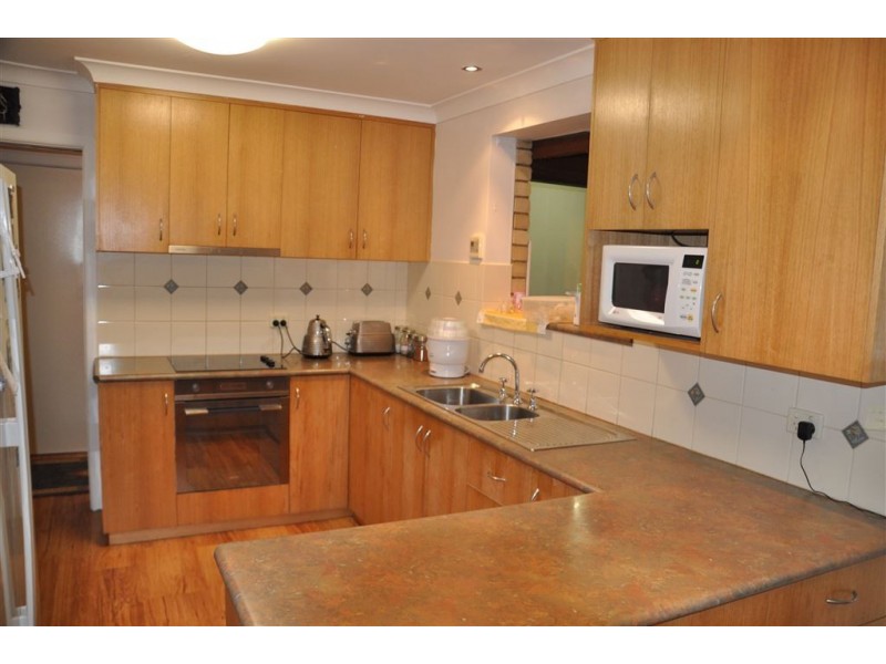 173 Union Road, Lavington NSW 2641