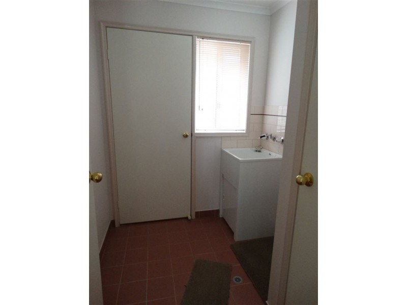 2/745 Hodge Street, Albury NSW 2640