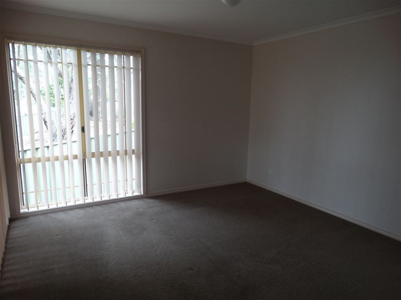 2/745 Hodge Street, Albury NSW 2640