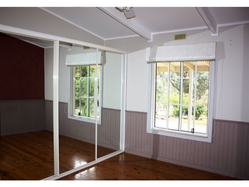 385 Simpsons Road, Kergunyah VIC 3691