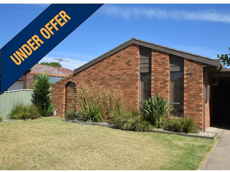 21 Wentworth Court, Lavington NSW 2641