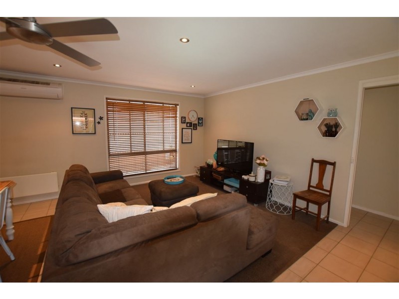 21 Wentworth Court, Lavington NSW 2641